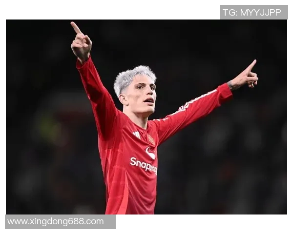 足球明星的18岁孩子崭露头角未来可期引发球迷热议与期待